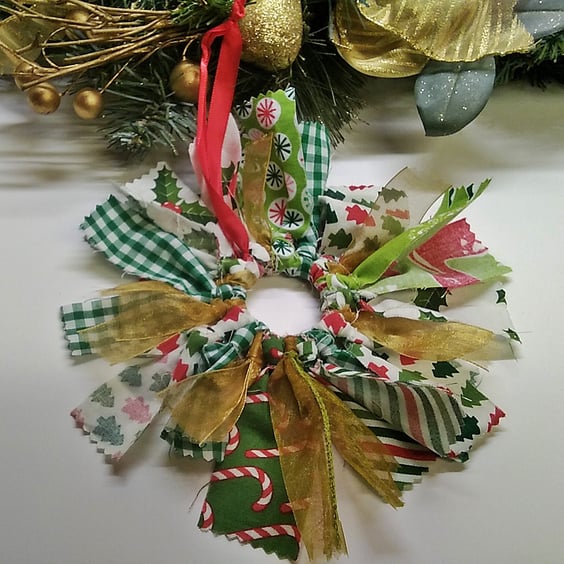 Fabric Mini wreath, green gold ribbon eco friendly christmas home decoration