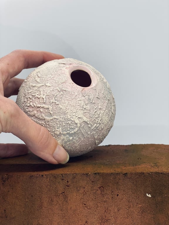 Large boulder bud vase