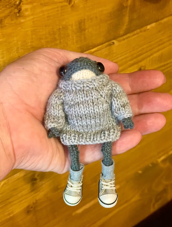 Meet Finn: The Tiny Hand-Knitted Frog, Froggy Ornament, Frog Gift