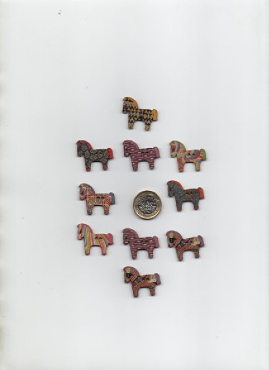 ChrissieCraft pack of 10 assorted colourful wooden HORSE craft buttons CLEARANCE