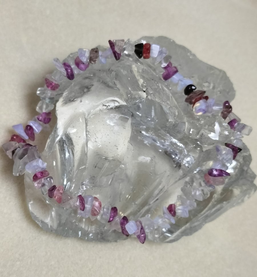 AL128 Anklet with chip beads