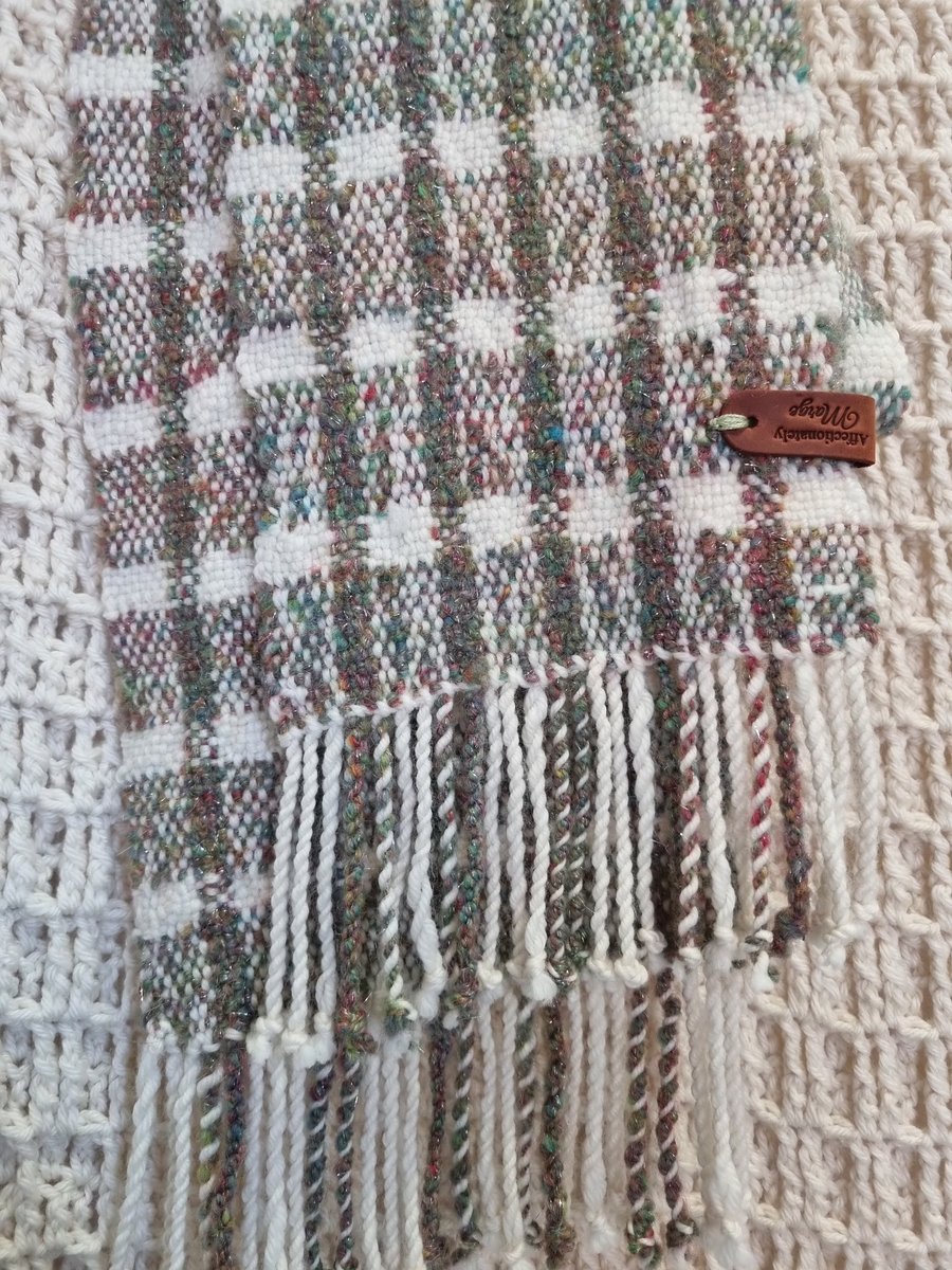 Sparkly handwoven scarf