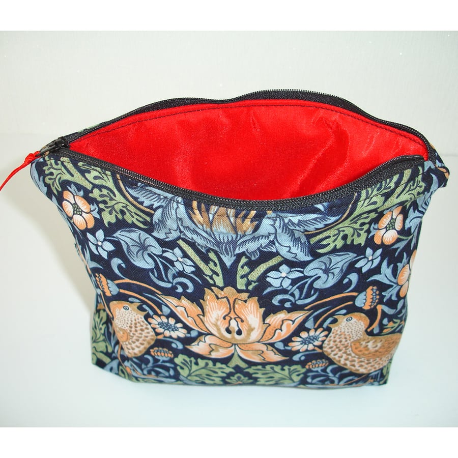 Strawberry Thief Make-up Purse Travel Bag William Morris Bird Blue