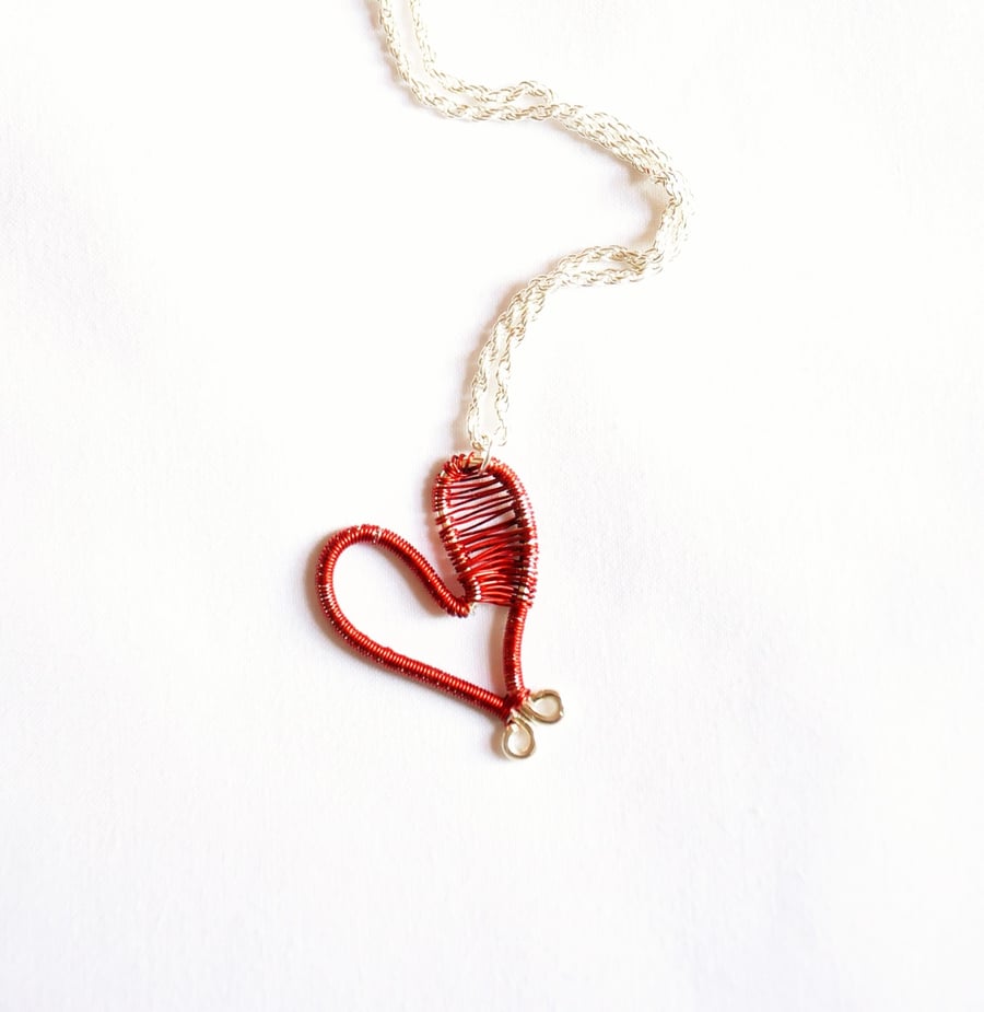 Red Heart Necklace, Wire Wrapped pendant, Copper Jewelry, Gift for mom, Mum gift