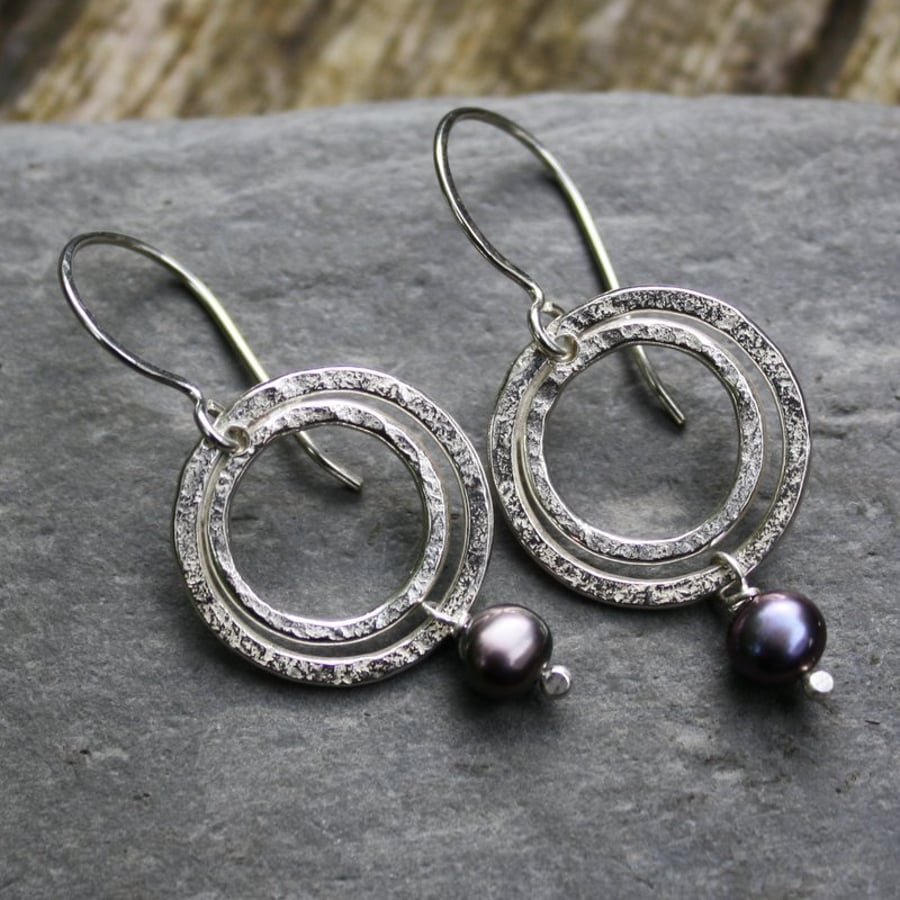 Ripple Silver and Pearl earrings