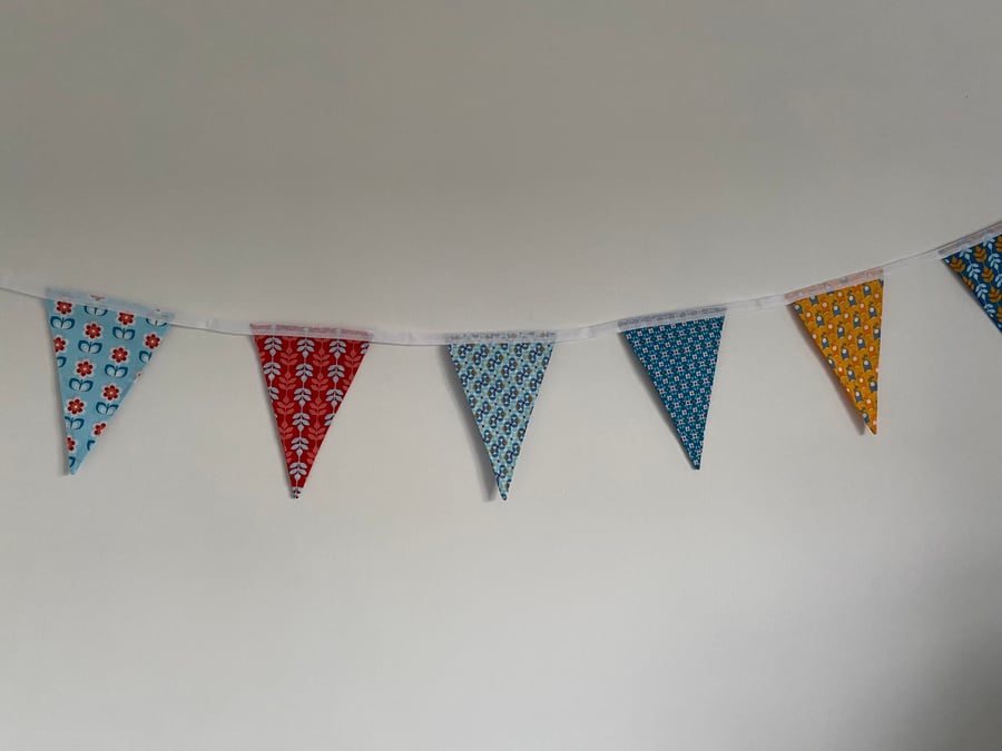 70's Inspired Bunting. (010)