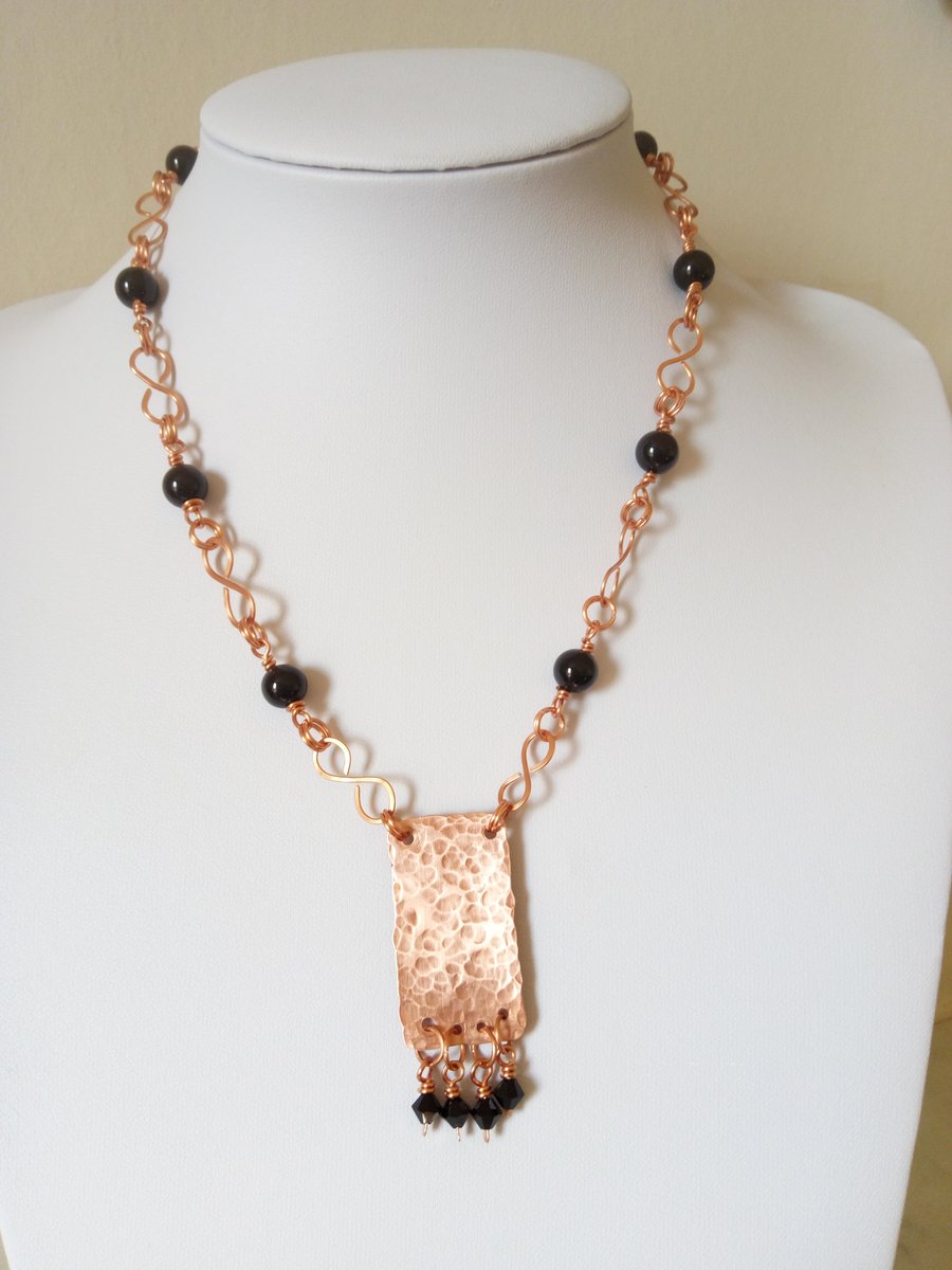 COPPER AND ONYX NECKLACE -  FREE UK POSTAGE