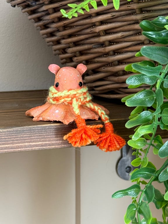 Spun Cotton Dumbo Octopus Art Doll with Scarf