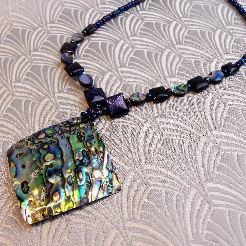 Paua Shell Necklace, Blue Necklace, Blue Jewellery, Pendant Necklace spsA20