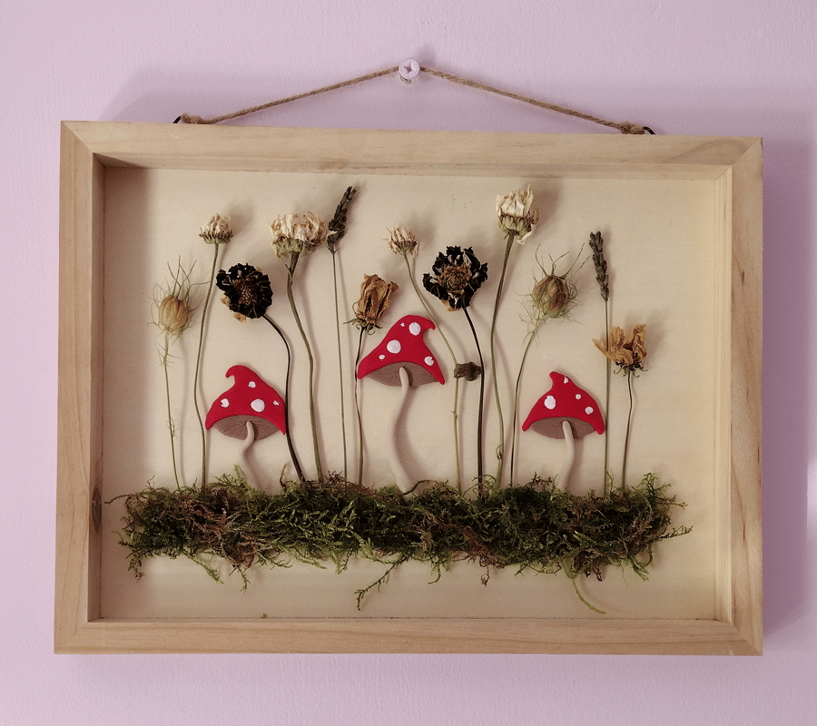 Dried flower wooden frame wall art