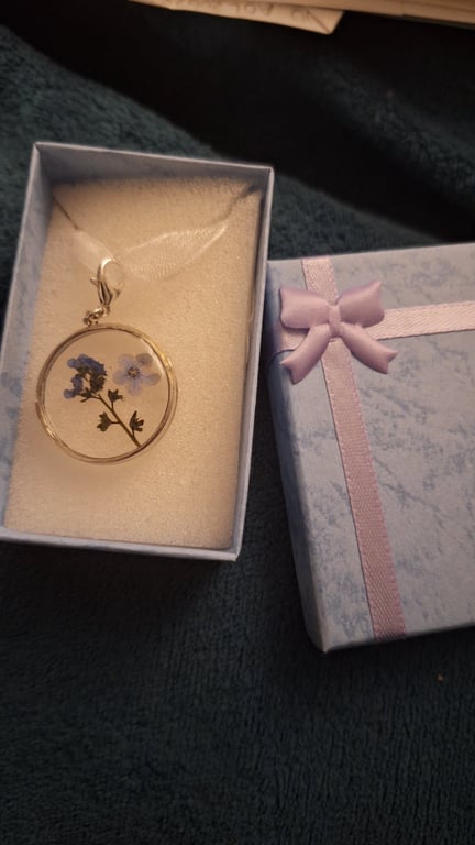 Something blue -Forget- me- not bouquet charm