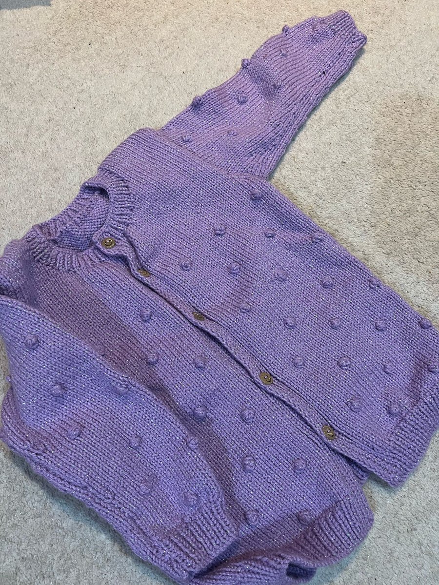 Hand-Knitted Light Purple Sweater with Woolen Pom-Pom Details – Size 3-4 years
