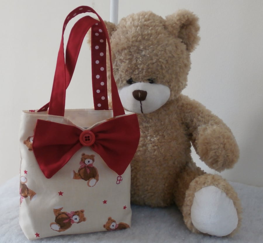 Little Girls Cream Tote Bag With Teddy  Bears Bows Hearts Stars Button Bow