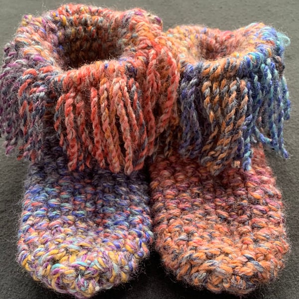 Hand Knitted Chunky Slipper Boots - Size 6-7