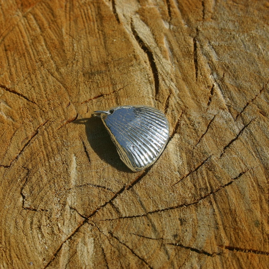 Fine Silver Sea Shell Charm
