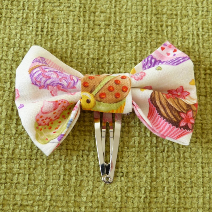 Cupcake Hair Bow