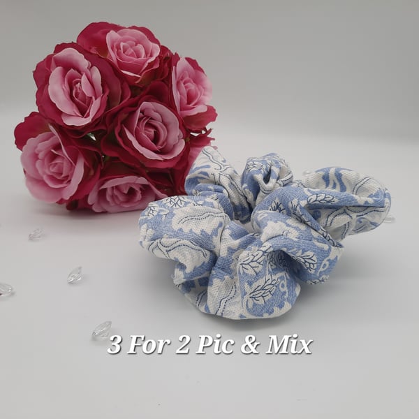 Blue and white scrunchie 3 for 2 pic & mix.