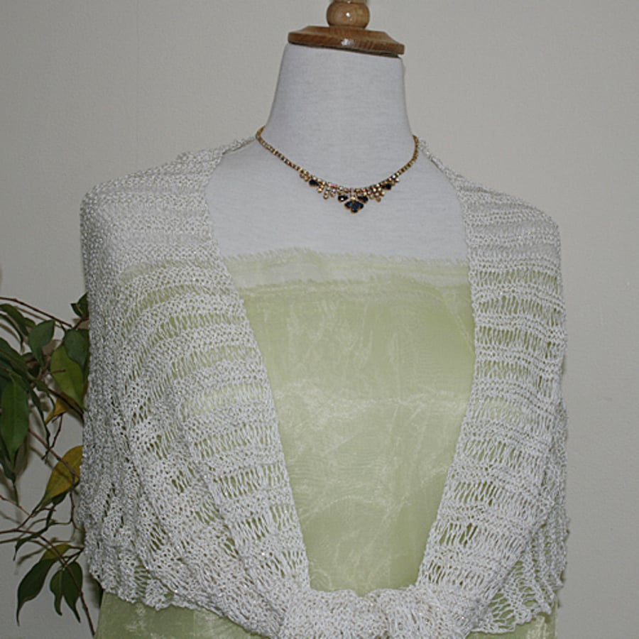 Ivory and Gold wrap/stole/scarf