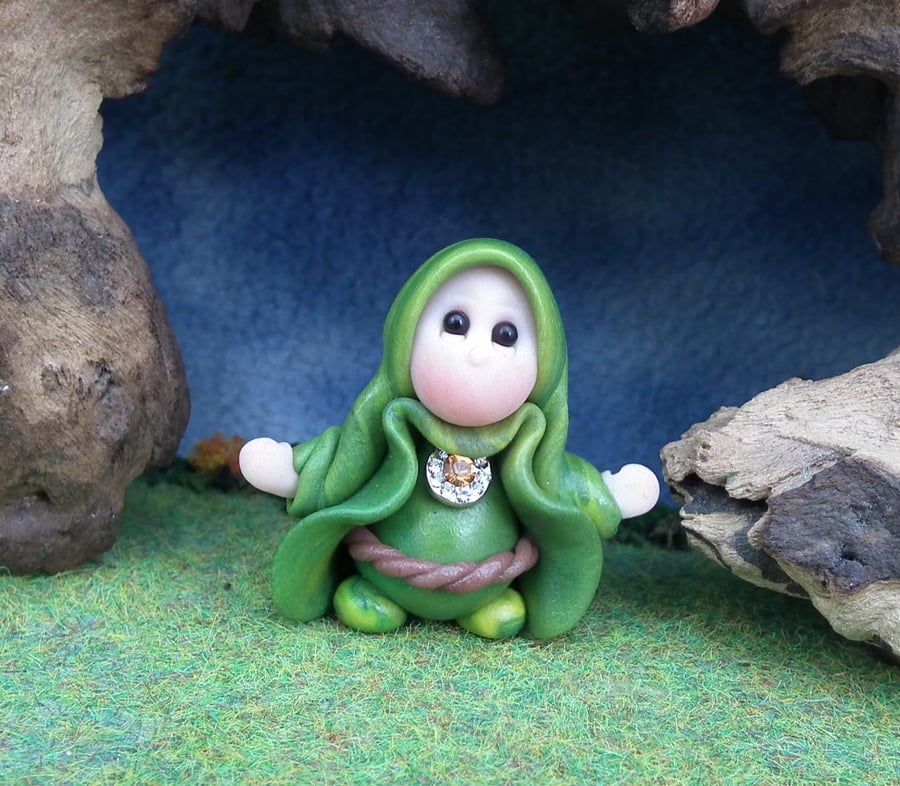 Tiny Gnome Maiden 'Ethie' 1.5" OOAK Sculpt by Ann Galvin