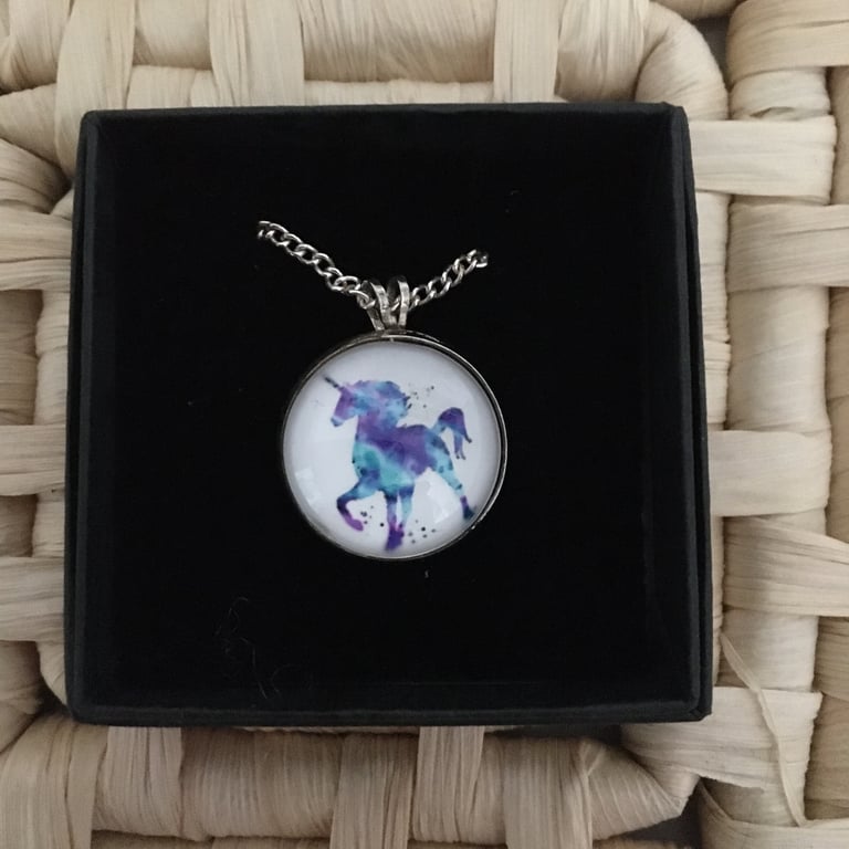 Pretty Unicorn Pendant