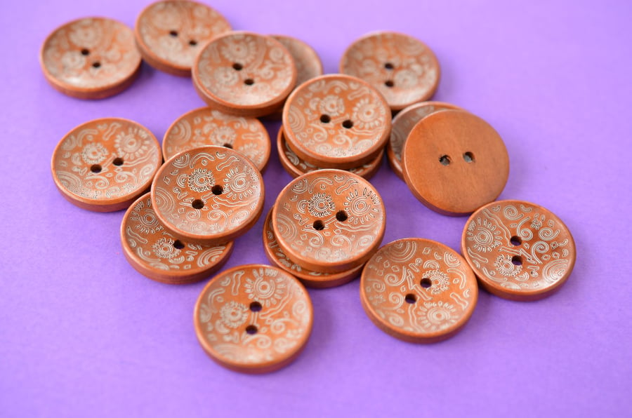 Natural Wooden Floral Pattern Buttons 6pk 25mm (MBR1)