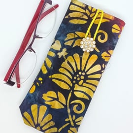 Batik glasses case 21LF