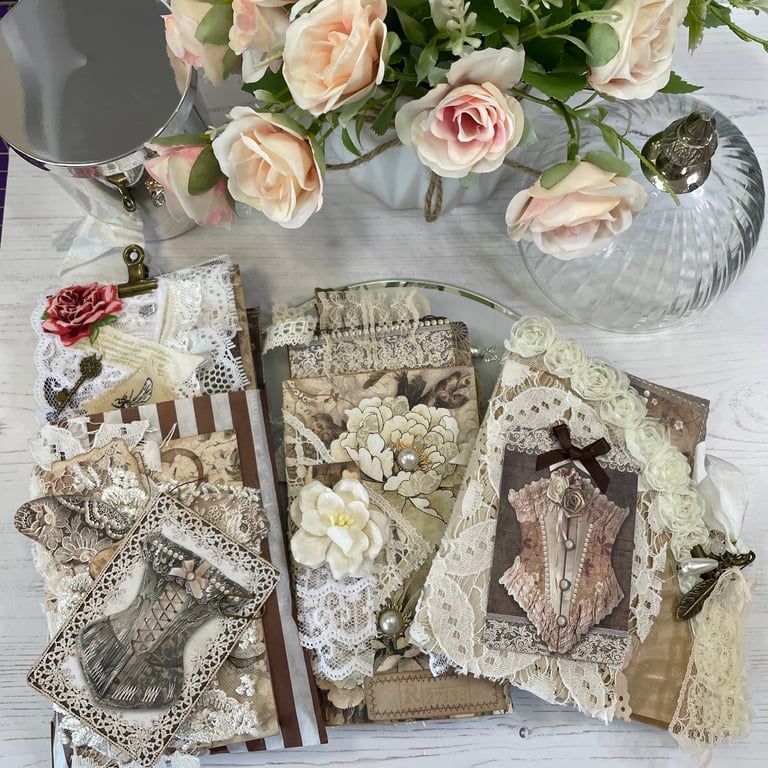 Journal - Old Lace  - Journal, Tag & Flip Pockets by Carolee Crafts PB10 - 0001