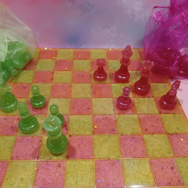 Lime and Fuchsia Chess Set