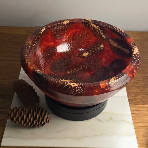 Resin & Pinecone Bowl - Cherry Red
