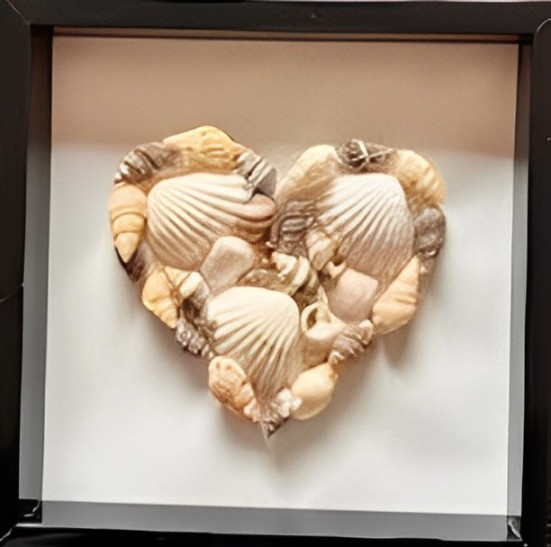 Small Heart Shaped Picture Frame 
