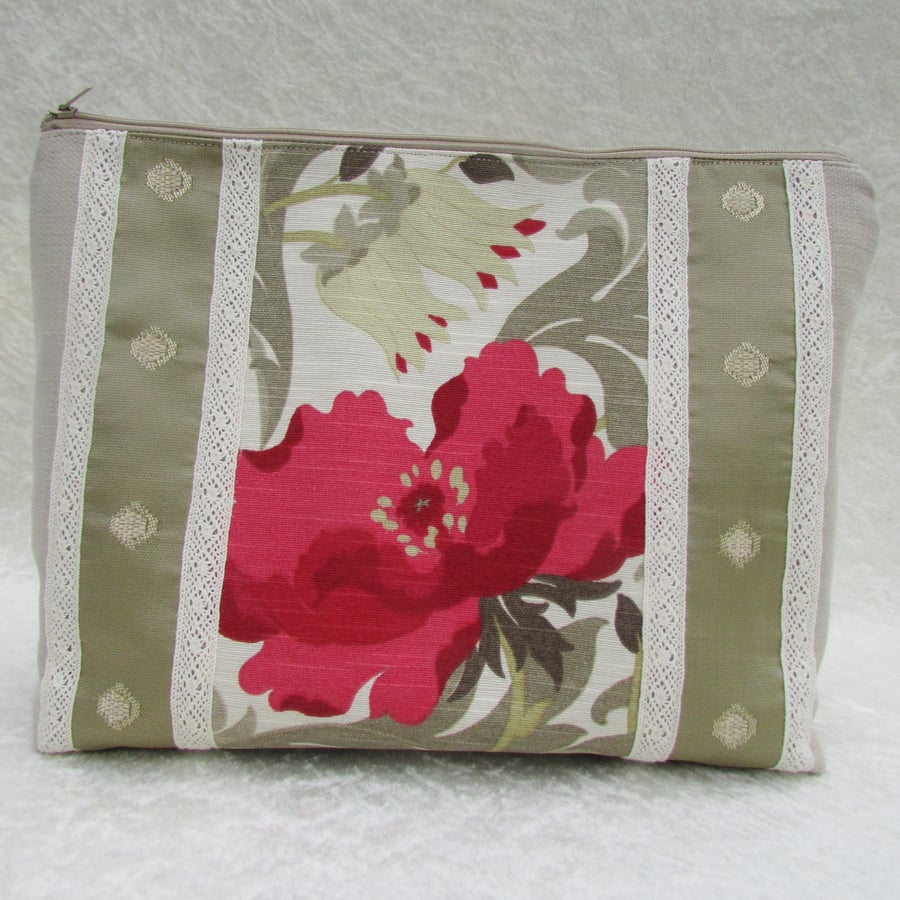 SALE - Exotic flowers panelled toiletry bag