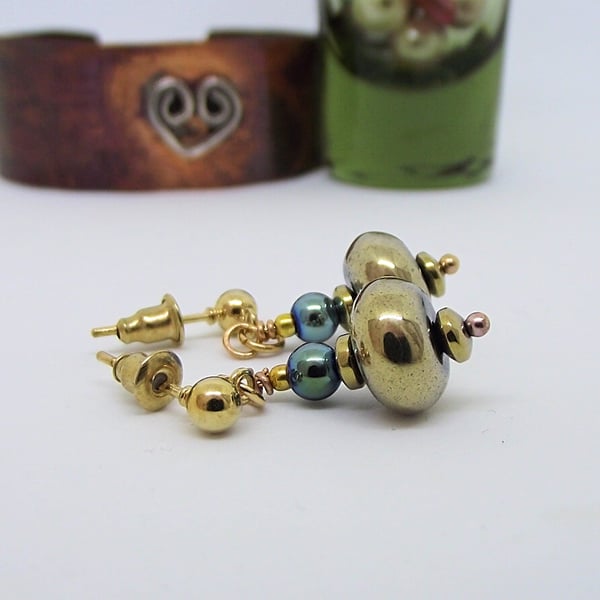 Earrings gemstone gold and green haematite drop gold stud