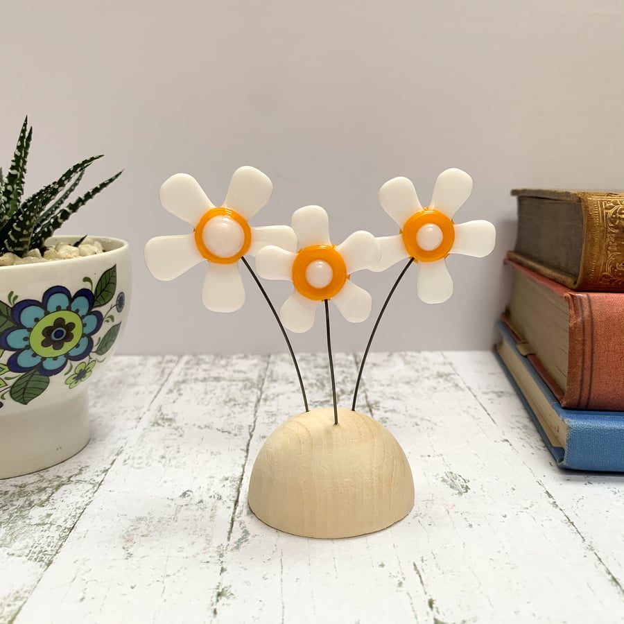 Fused Glass Happy Hippy Flowers (White8) - Handmade Fused Glass Sculpture