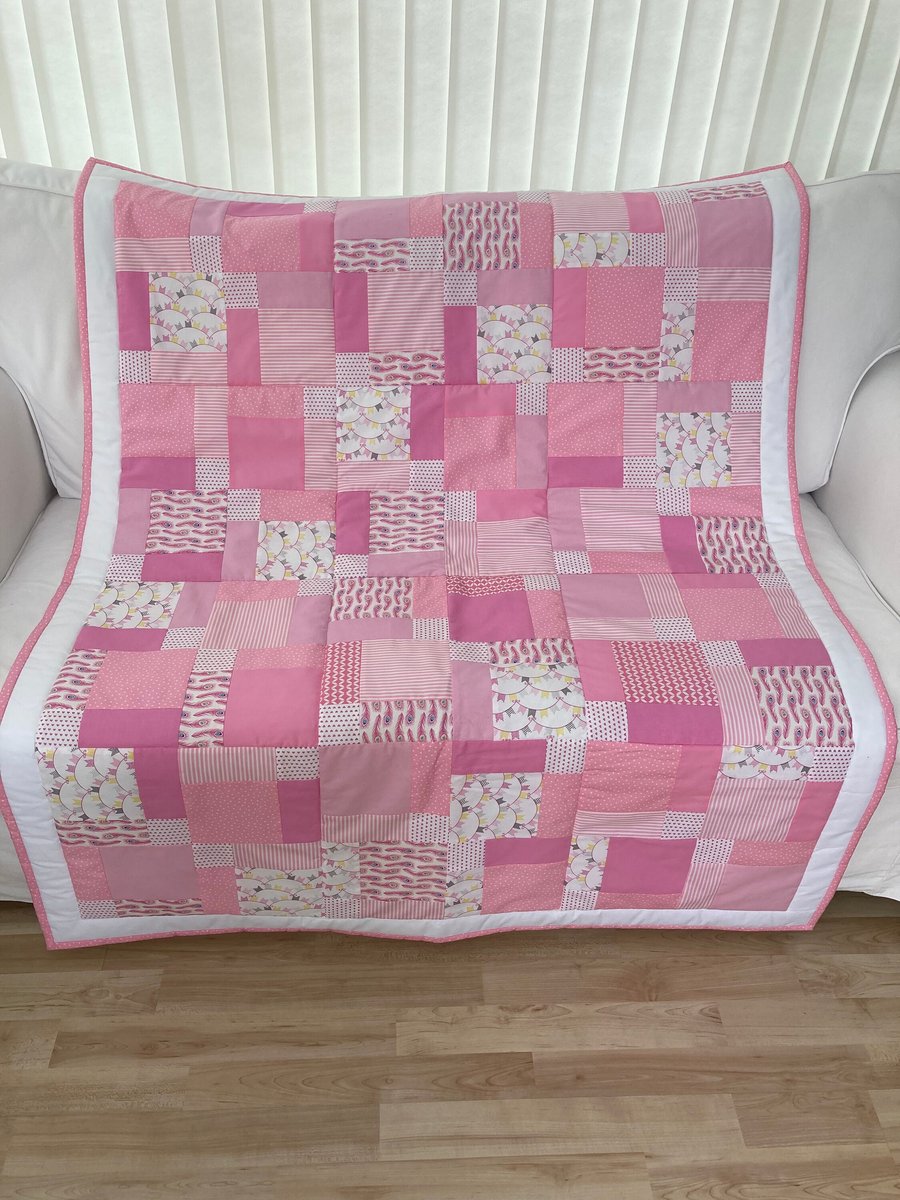 Toddler Bed Quilt 56''x43''