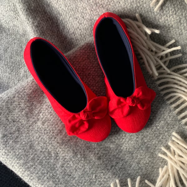 Bright red ladies slippers, linen knot bow slippers, ladies gifts, house shoes.