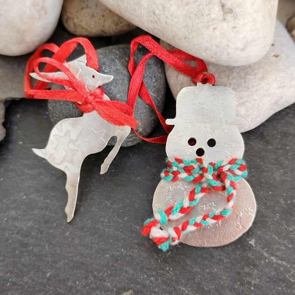 Snowman and reindeer tree ornaments or gift tags - 2