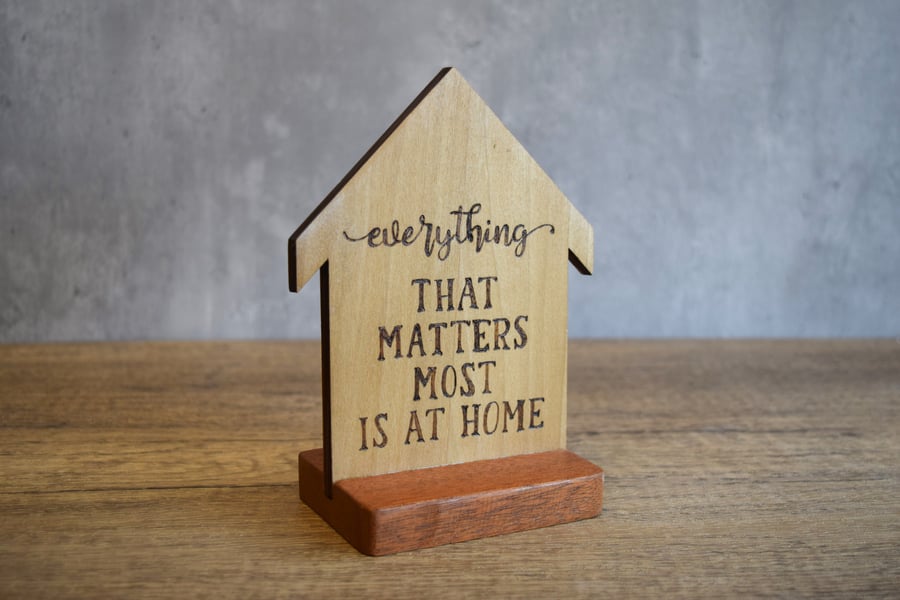 Fmaily House Free Standing Sign 