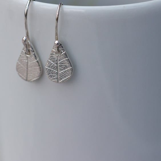 Silver Teardrop Leaf Pattern Earrings, recycled silver leaf drop earrings, 