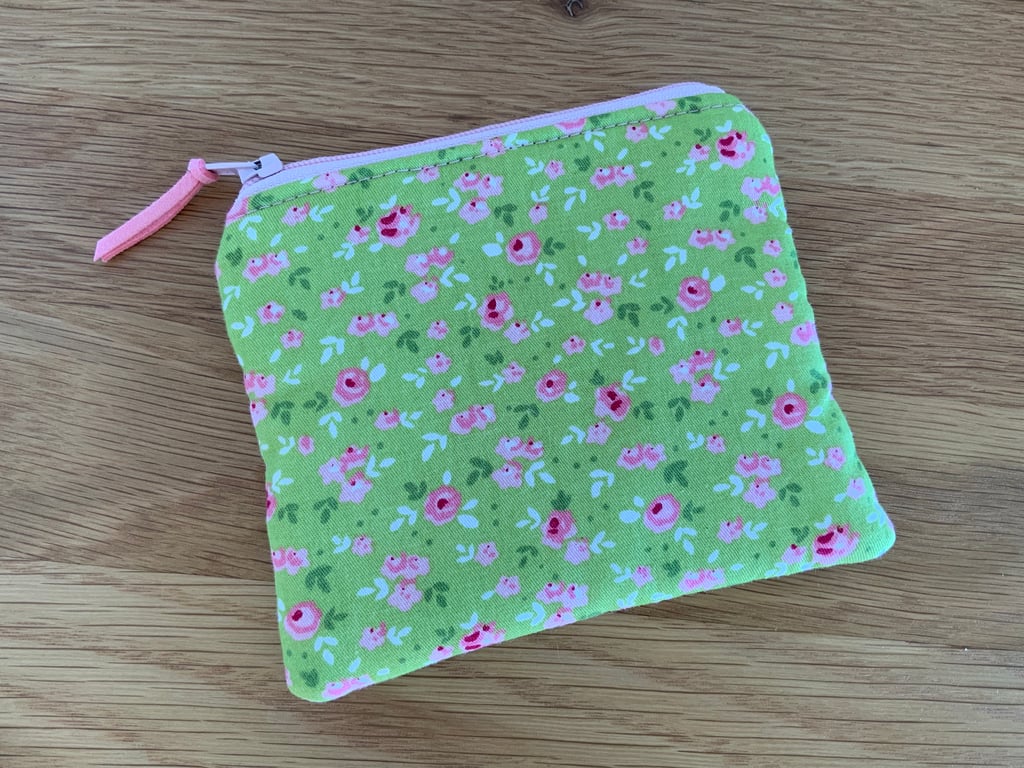 Fabric Coin Purse, Money Pouch, Zipped Purse, Purse, Card Holder, Floral