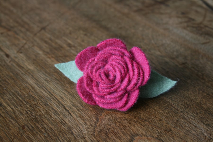 Cashmere rose upcycled hair slide clip in pink 