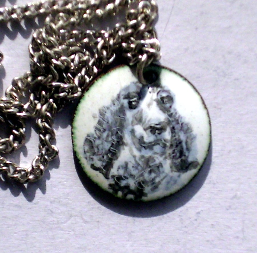 small painted enamel pendant - spaniel