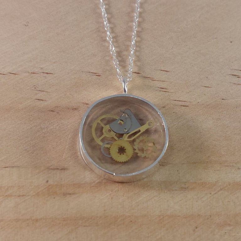 Sterling Silver Cogs Necklace (SKU201025 D)