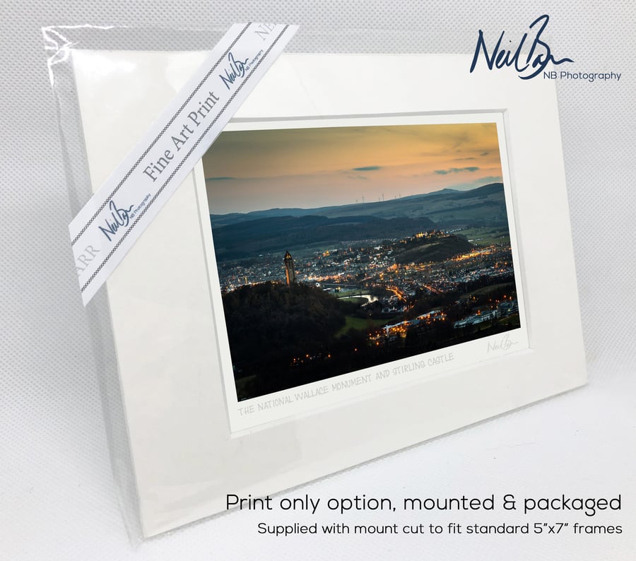 National Wallace Monument & Stirling Castle at dusk - A6 (7"x5") Unframed Print