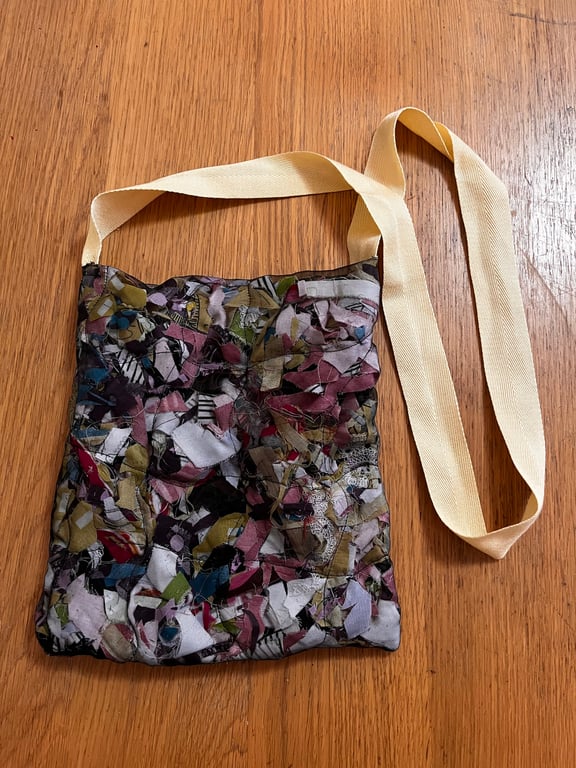 Shoulder scrap bag