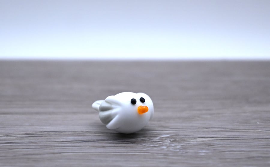 small glass seagull keepsake