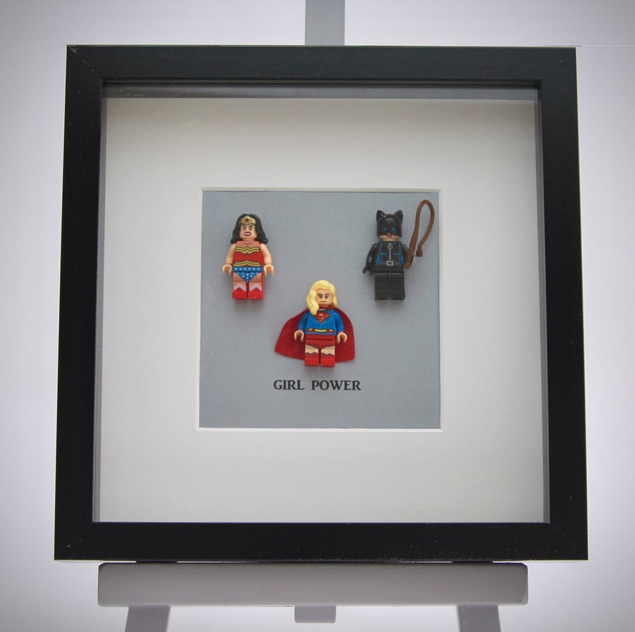 DC Comic Girl Power Super Hero mini Figure frame