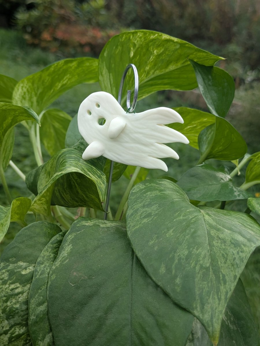 Bob - Glow in the dark ghost plant stake