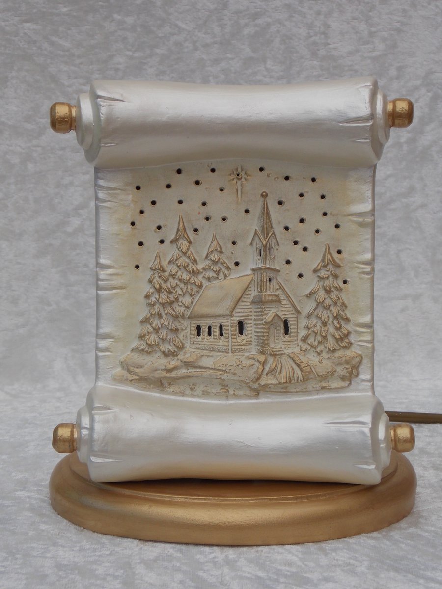 Ceramic Hand Painted White Scroll Gold Church Christmas Electric Table Lamp.