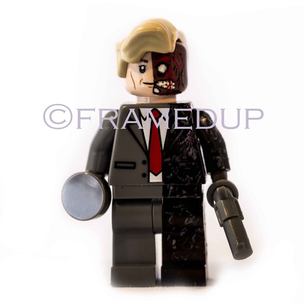 THE DARK KNIGHT - TWO FACE - CUSTOM LEGO PORTRAIT PRINT