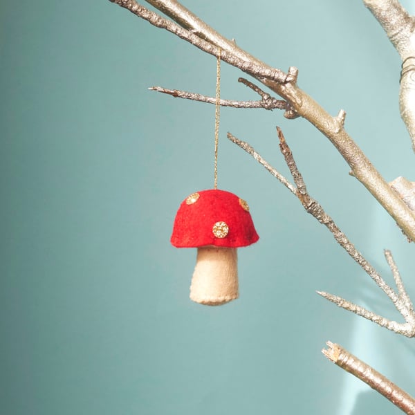Red toadstool with glitter detail